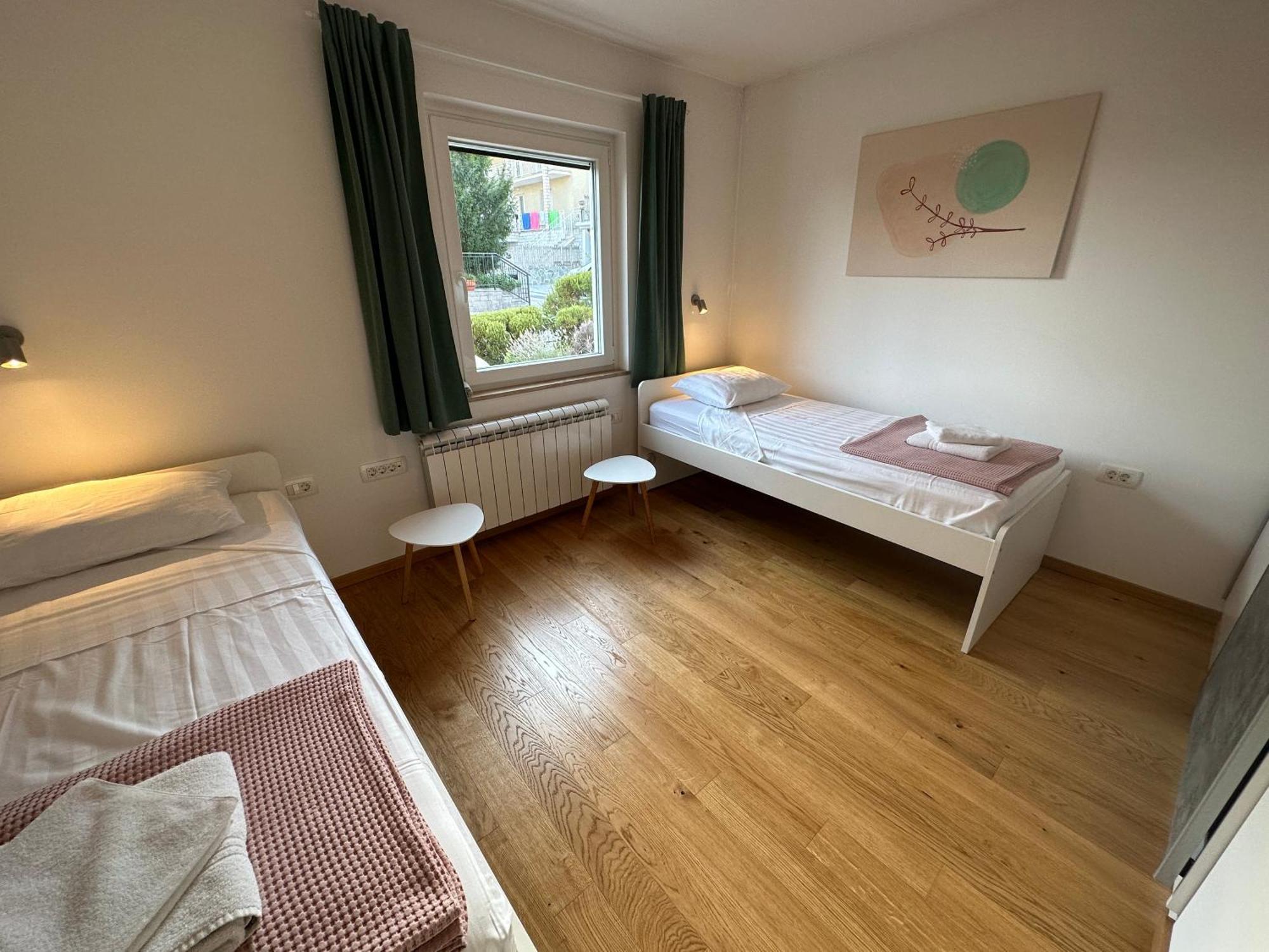 Apartment Cvetka Portorož Exteriör bild