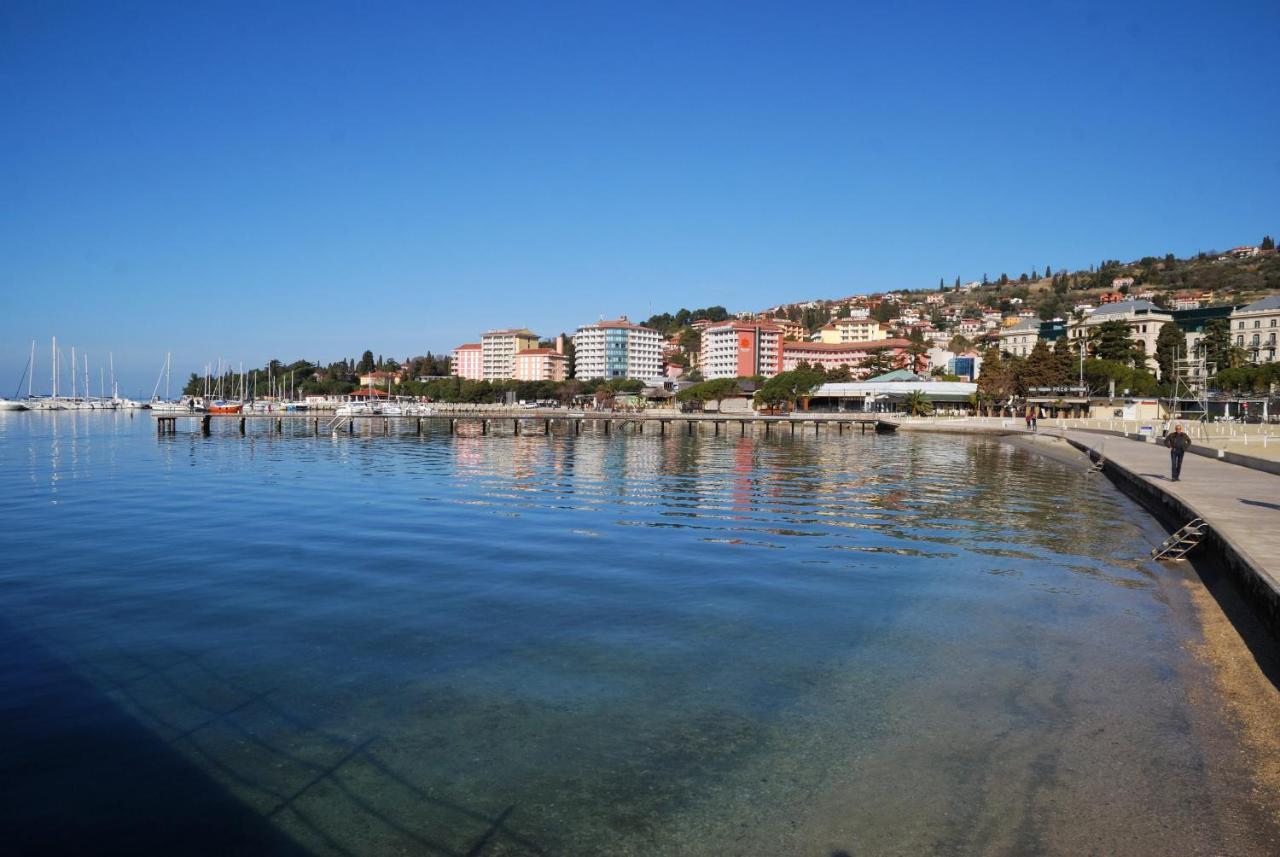 Apartment Cvetka Portorož Exteriör bild